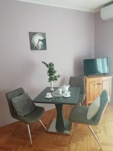 Szilvia Apartmanház