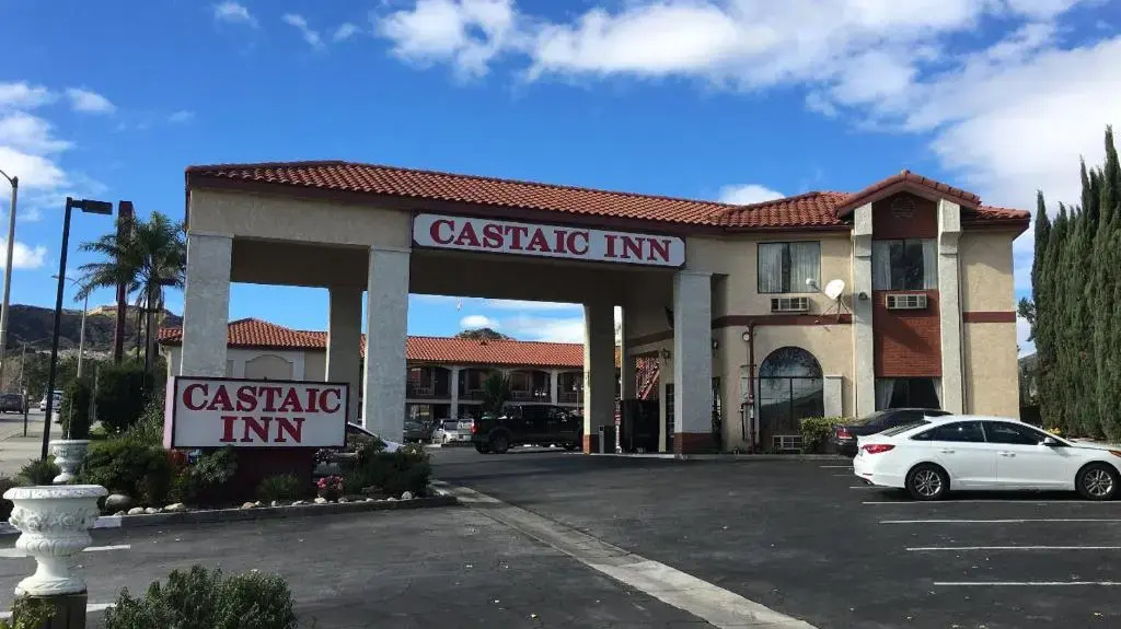 Castaic Inn Near Six Flags Magic Mountain