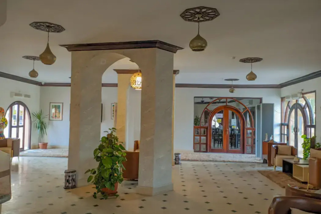 Dolphin Continental Hotel - фото 24