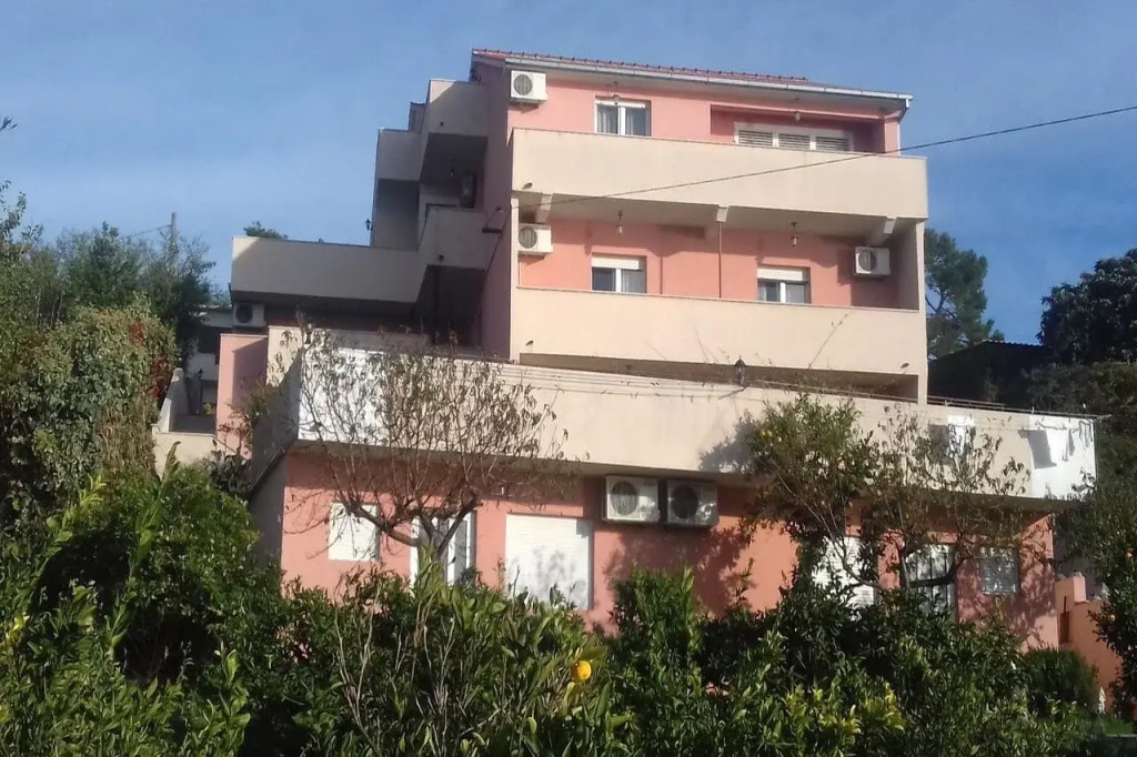 Villa Luketa