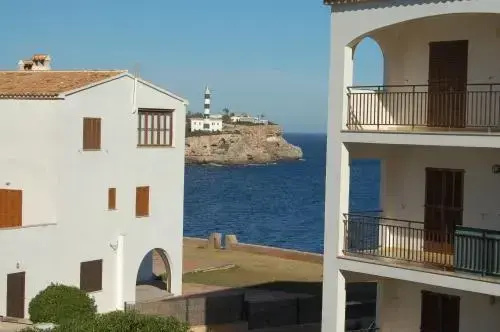 Apartamentos Marivent by MHR