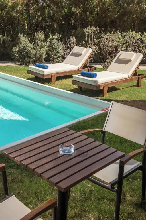 Private Pool Quadruple room