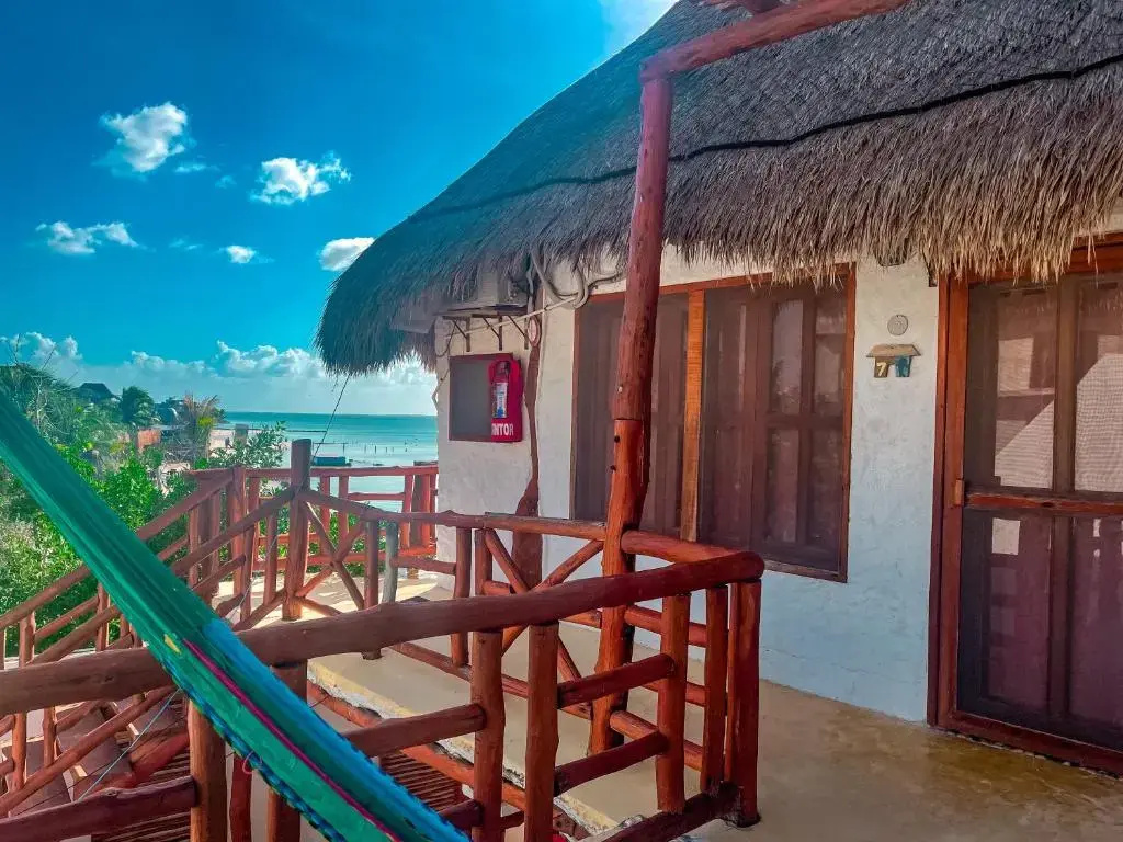 Standard Family room with partial sea view