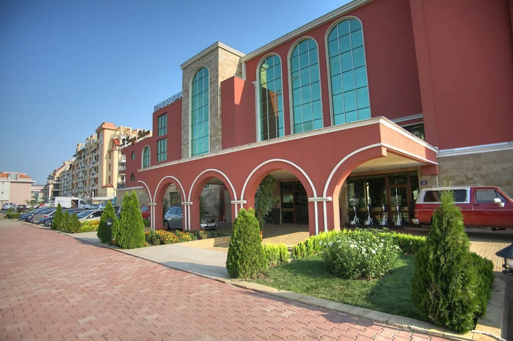 Hotel photo 8