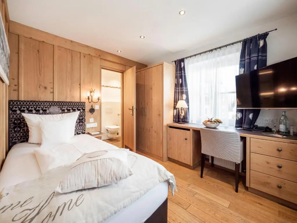 Hotel Adler - Chambres