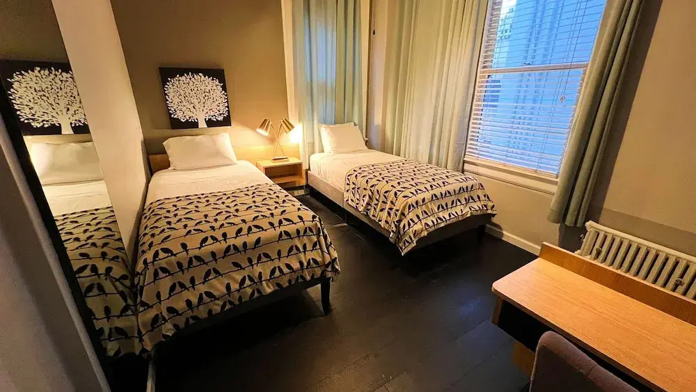 Touchstone Hotel - City Center - Chambres