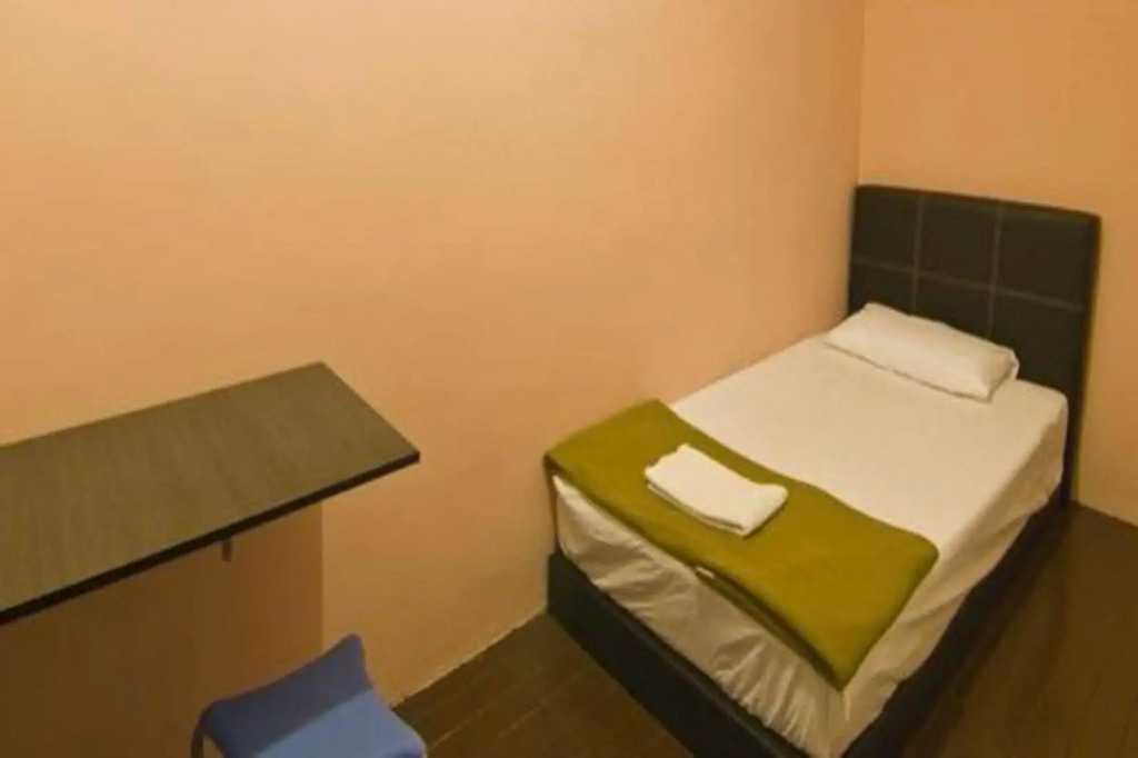 Guest Inn Muntri by null