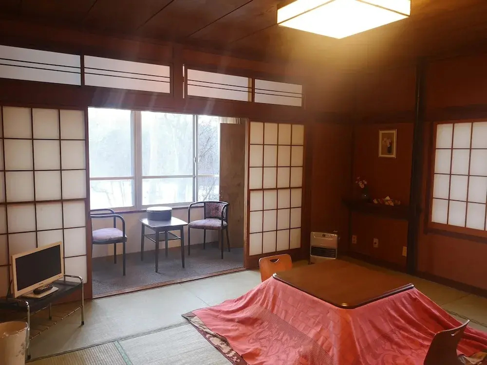 Oshino Kogen Hotel