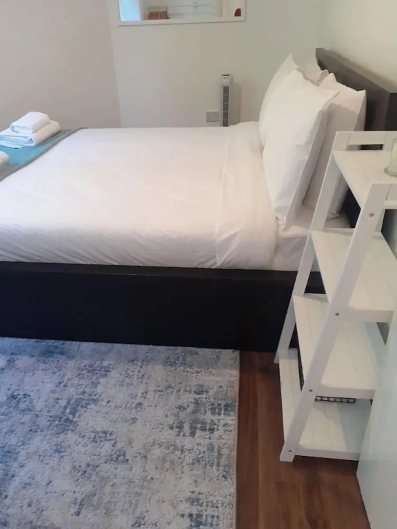 Bright & Calming 1BD Flat - Islington