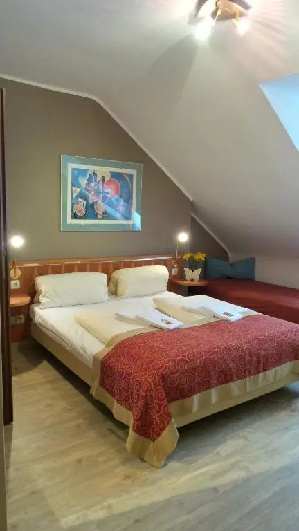 Hotel Alt Montjoie - Chambres