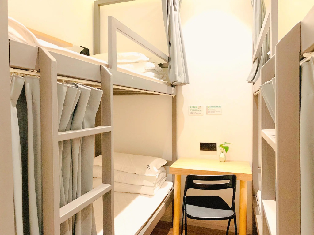 Bed in Dorm (female dorm)