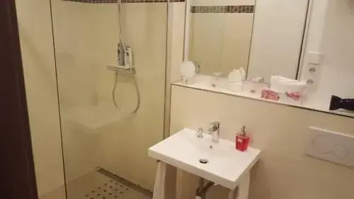 Hotel photo 32