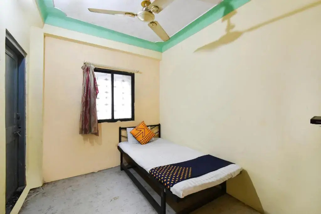 Hotel Deepali Lodging by OYO Rooms