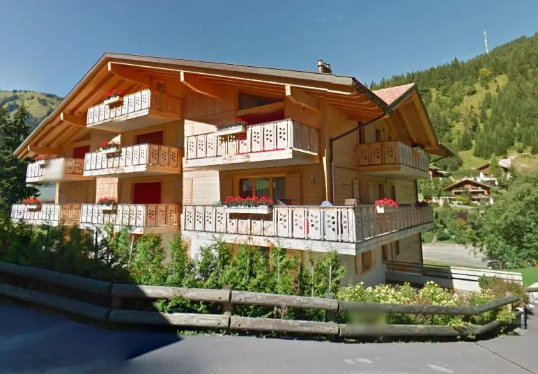 Deluxe Apartment