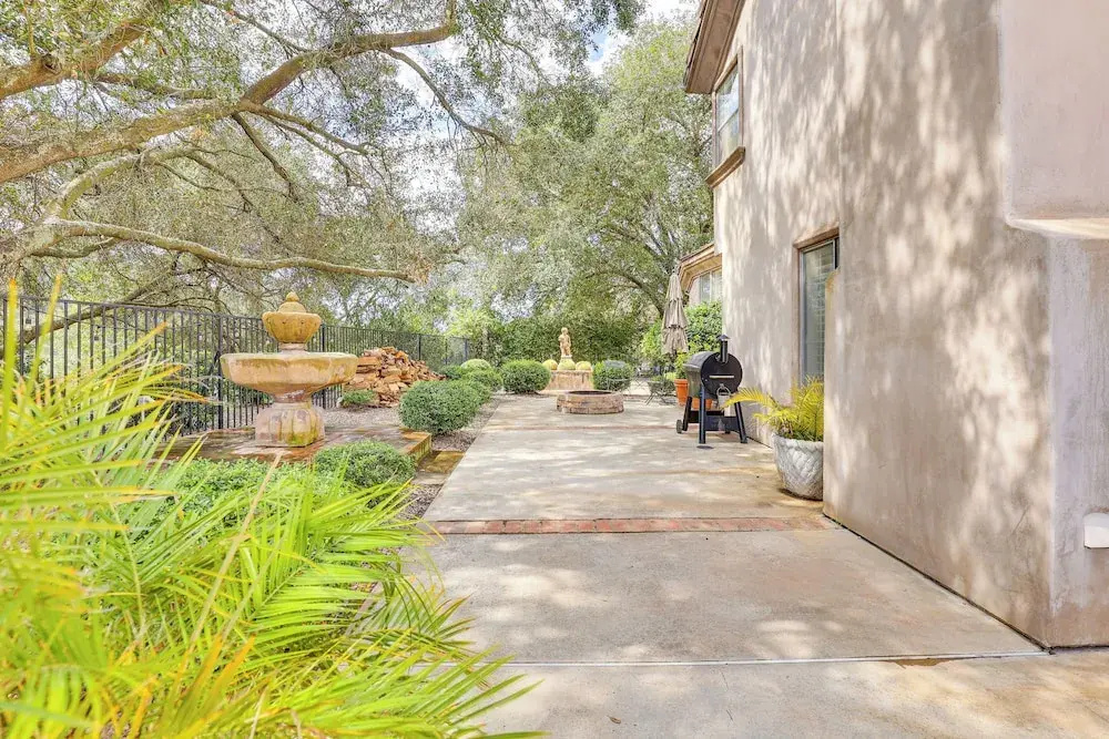 Escondido Home: Private Pool, 2 Grills & Fire Pit!