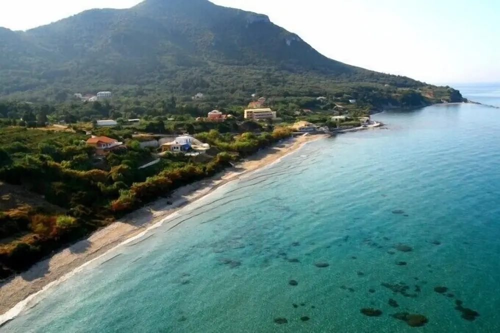 Beach & Waterfront