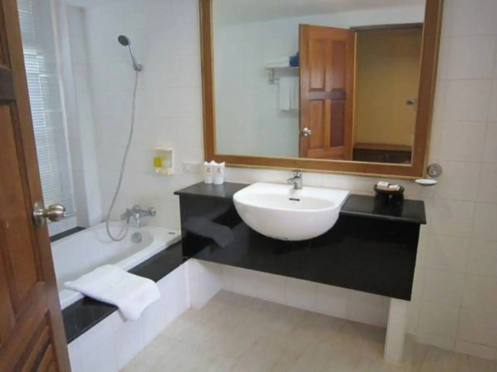 Lanta Casuarina Beach Resort - Général