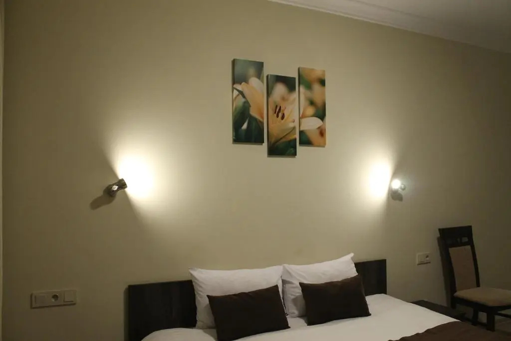 Non-Stop Hotel - Chambres