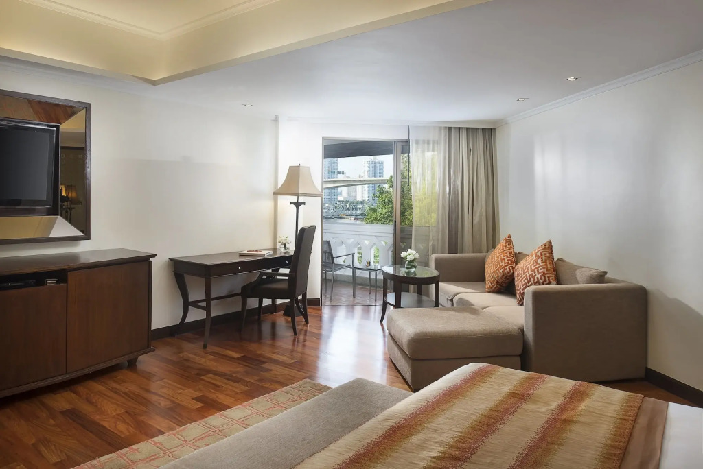 Anantara Riverside Bangkok Resort