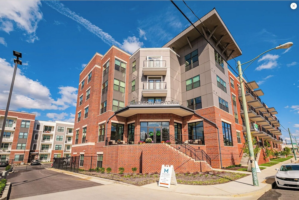 Landing Furnished Apartments near Medical District