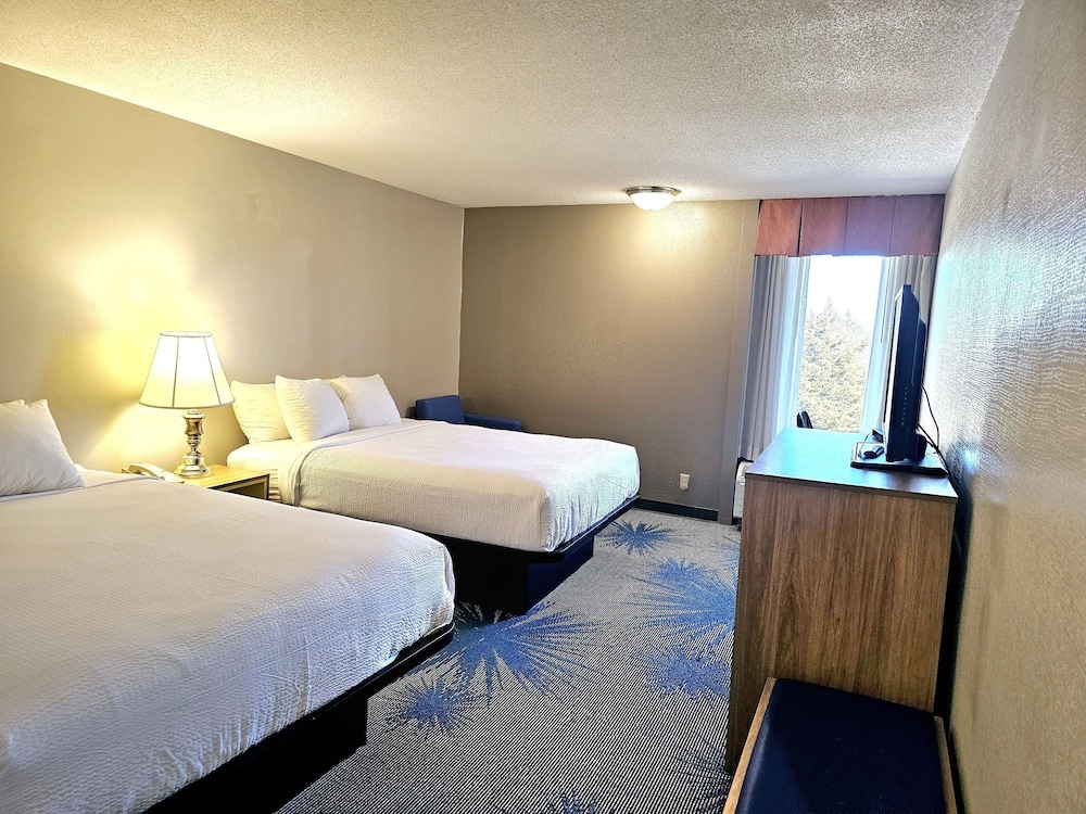 Drury Inn Rolla — 5