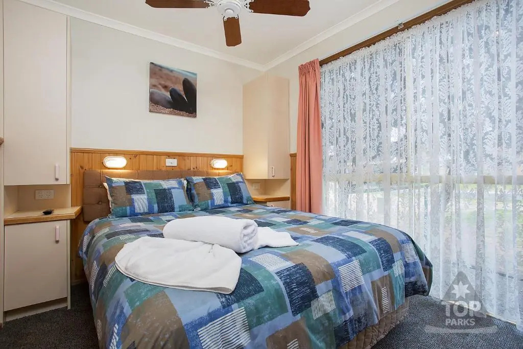 Lake Fyans Holiday Park - Chambres