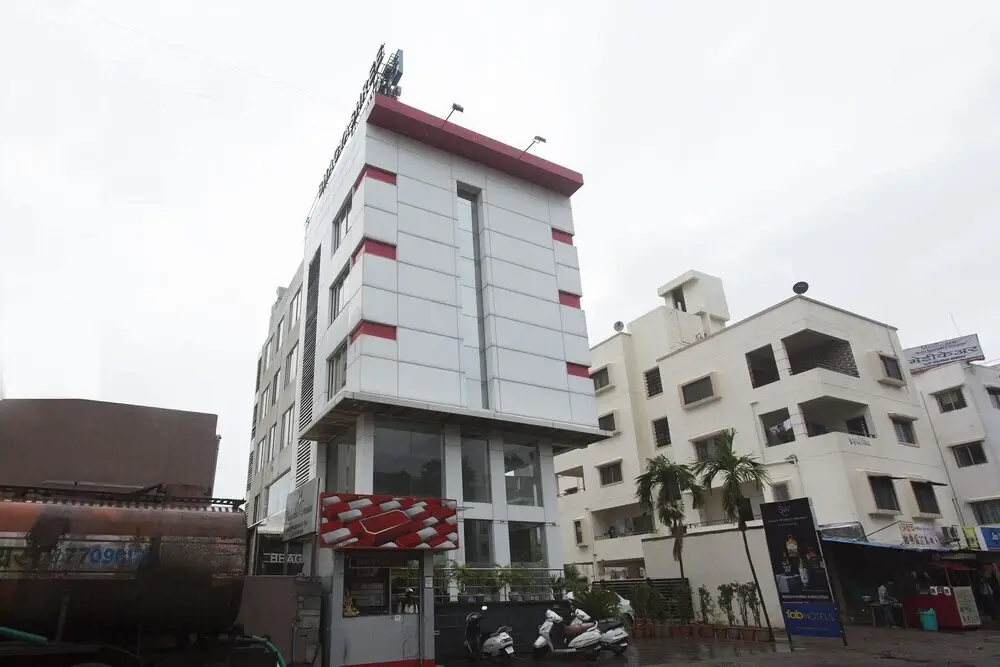 Bhagyashree Executive by OYO Rooms