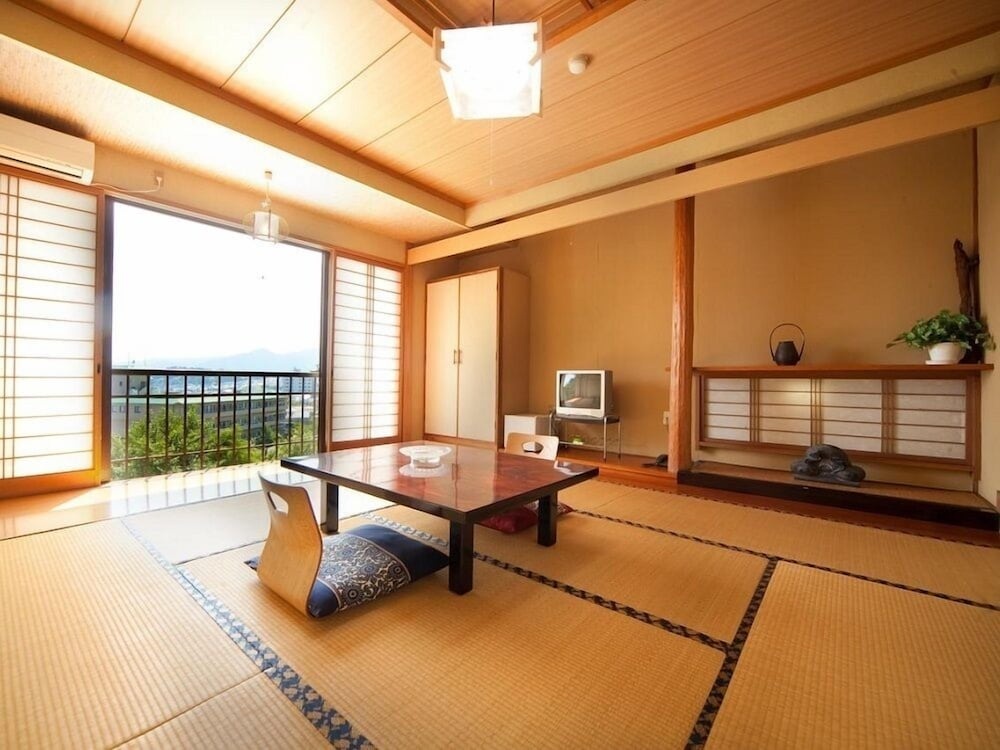 Yumoto Miyoshi 사진 3