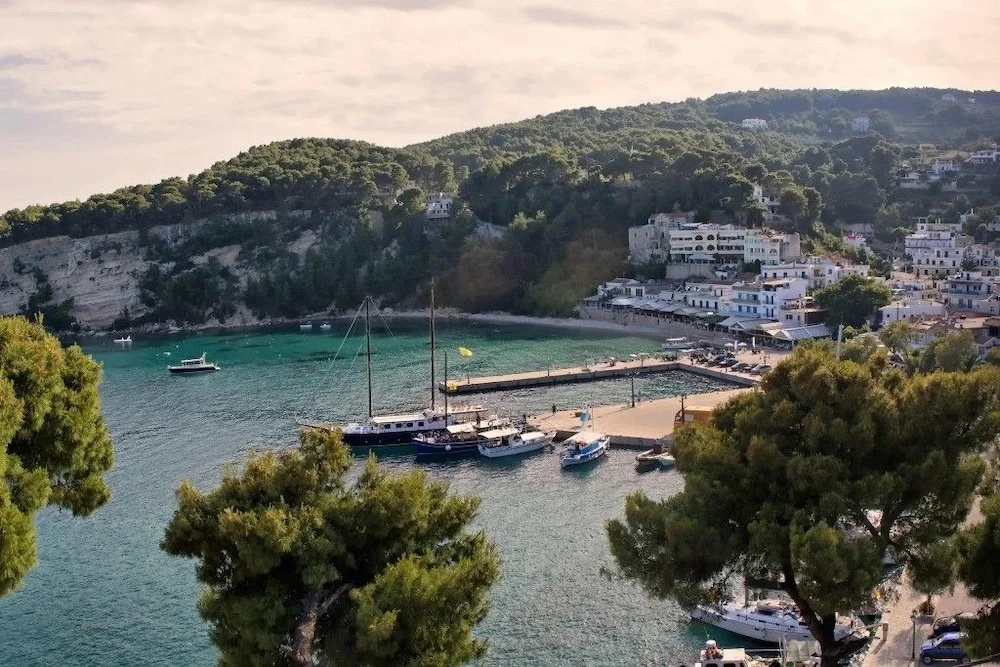 Beach & Waterfront