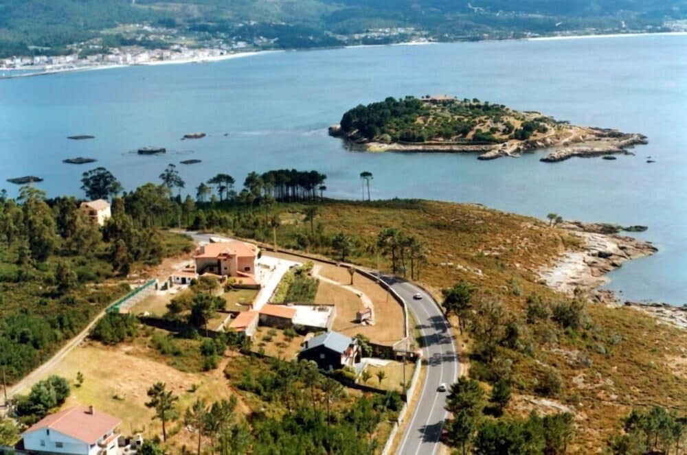 Beach & Waterfront