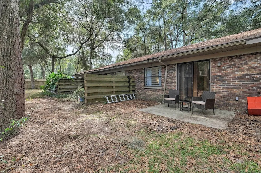 Cozy Condo ~ 5 Mi to University of Florida! — фото 2