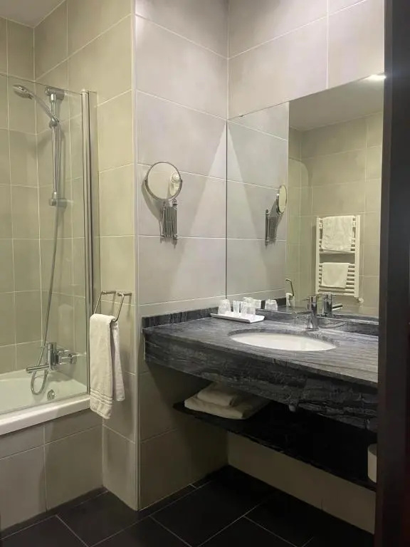 Complejo Leo 24H - Chambres