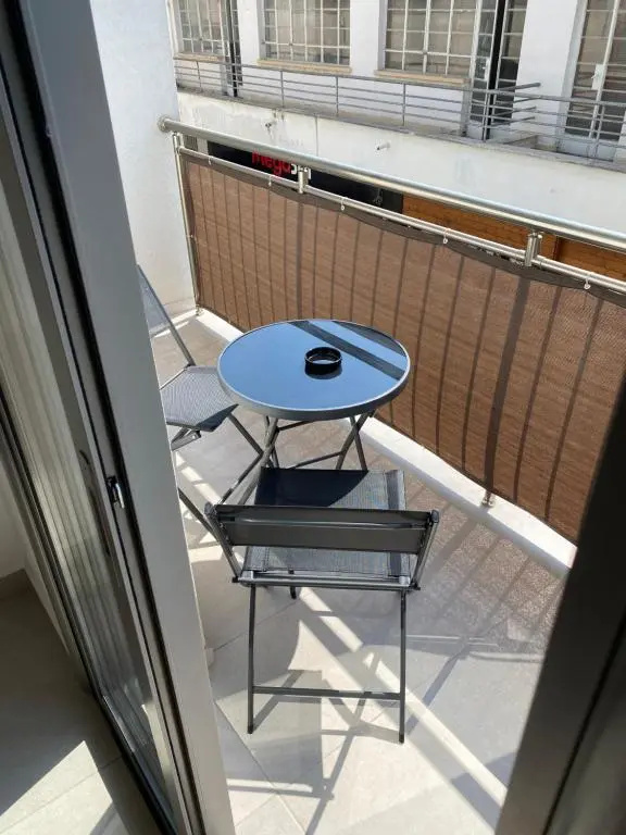 Modern City Center Apartment Saripolou 2