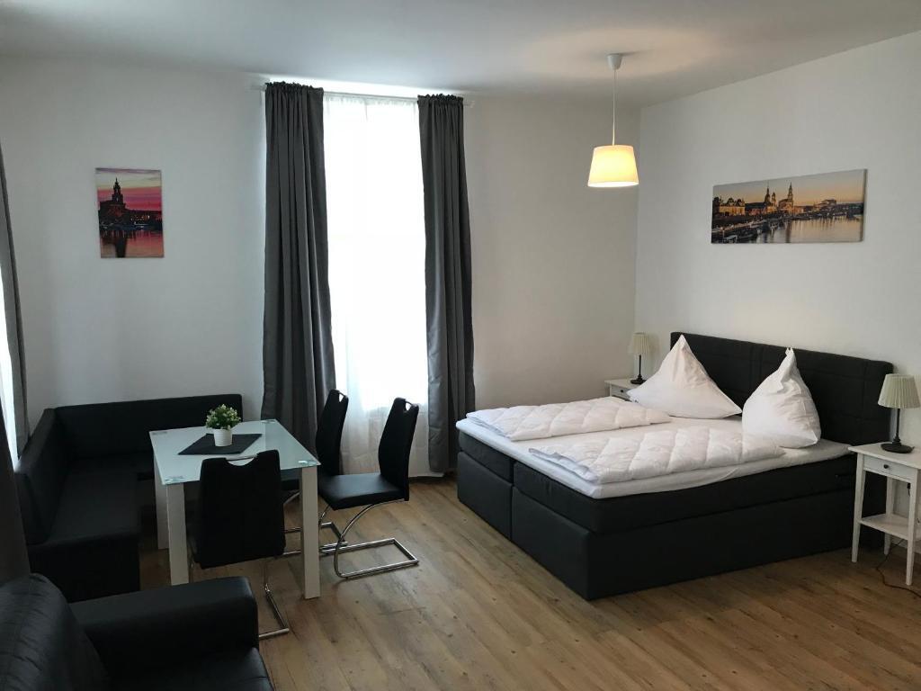 Апартаменты c 1 комнатой в Pension Dresdener Berge