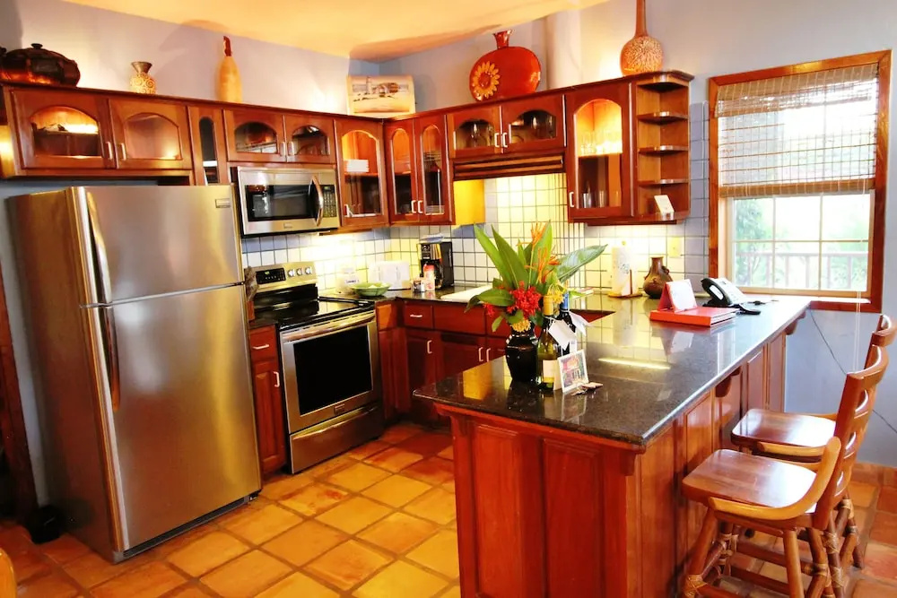 2 Bedrooms Luxury Basement Villa with partial ocean view