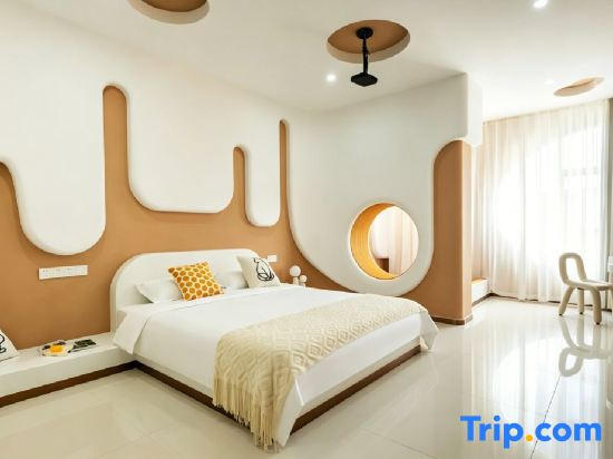 Standard Double Family room (full double bed)