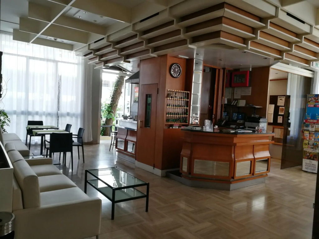 Hotel photo 15