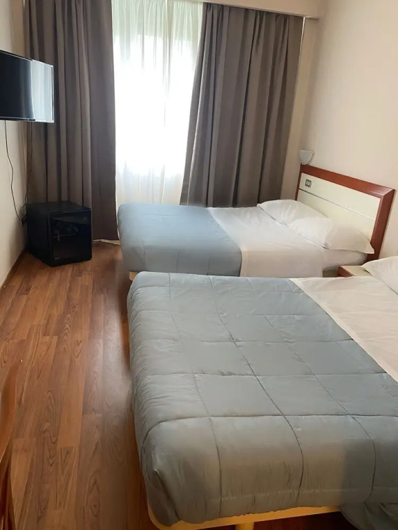 Superior Double room with balcony (full double bed)