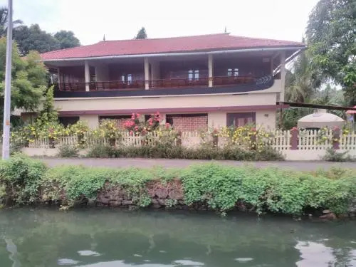 Backwater Breeze