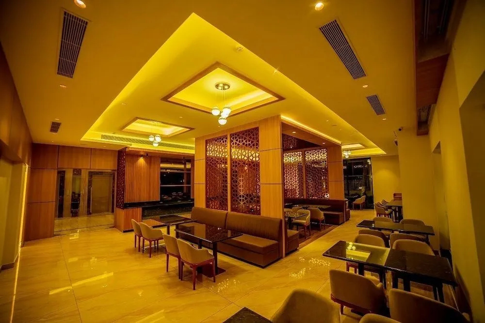 Hotel photo 12