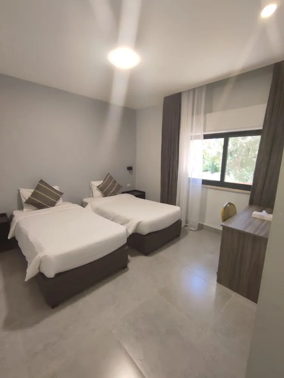Standard Double room (twin beds)