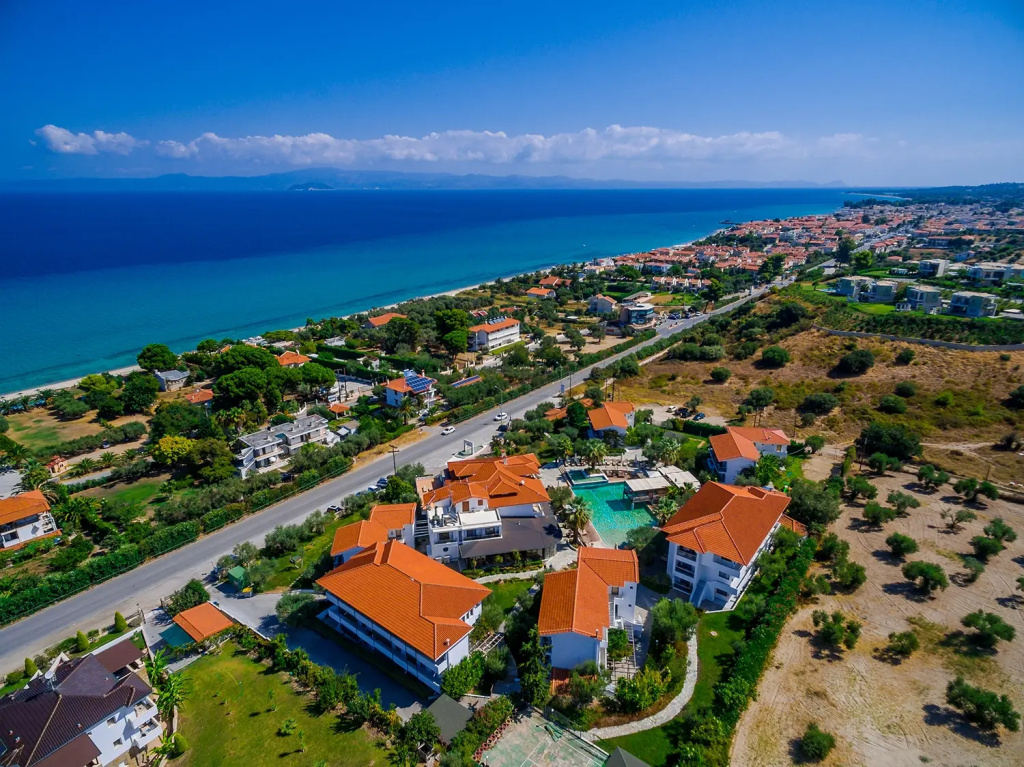 Beach & Waterfront