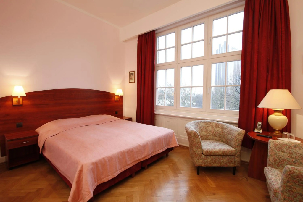 Preu Im Dammtorpalais - Général