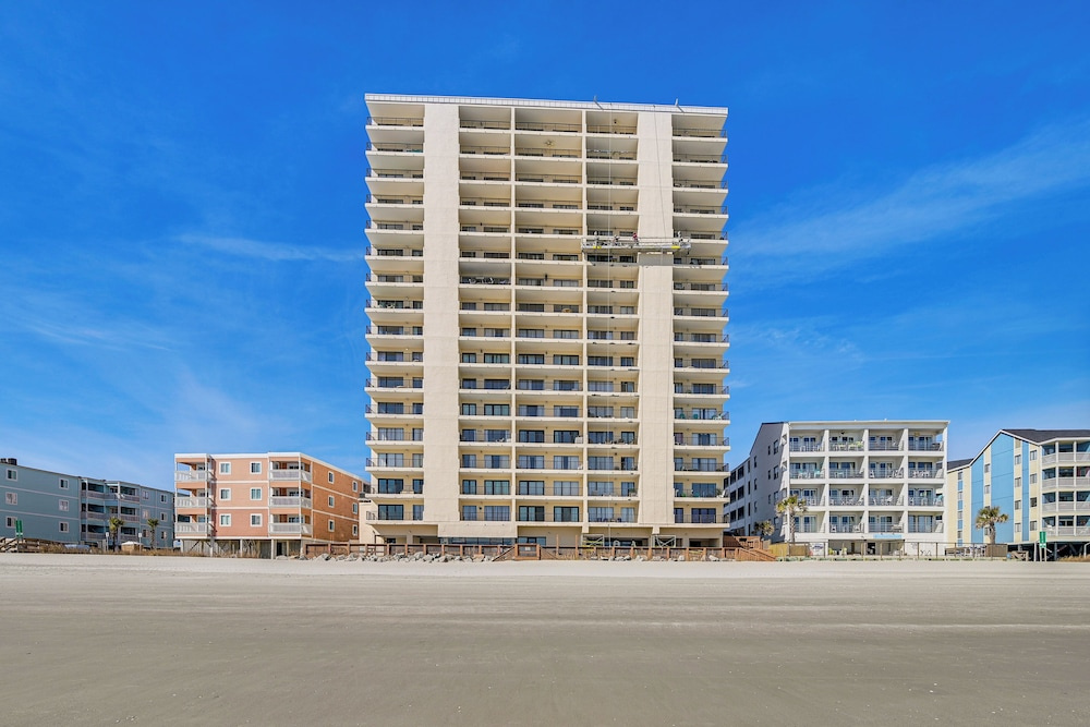 Great for Families! Murrells Inlet Beachfront Gem