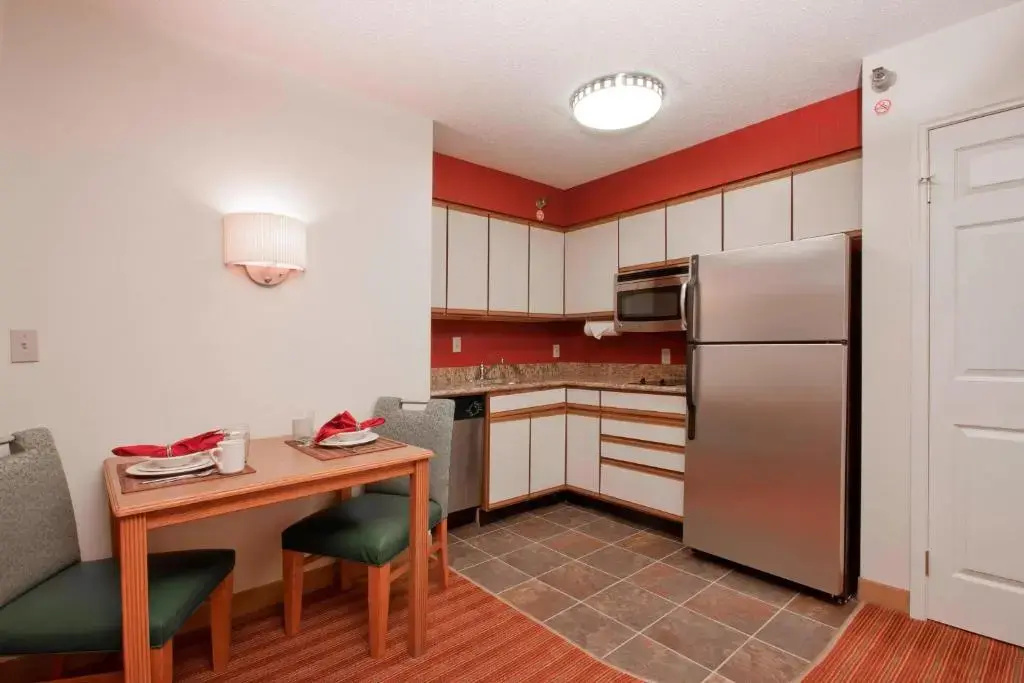 Residence Inn by Marriott Davenport - Chambres