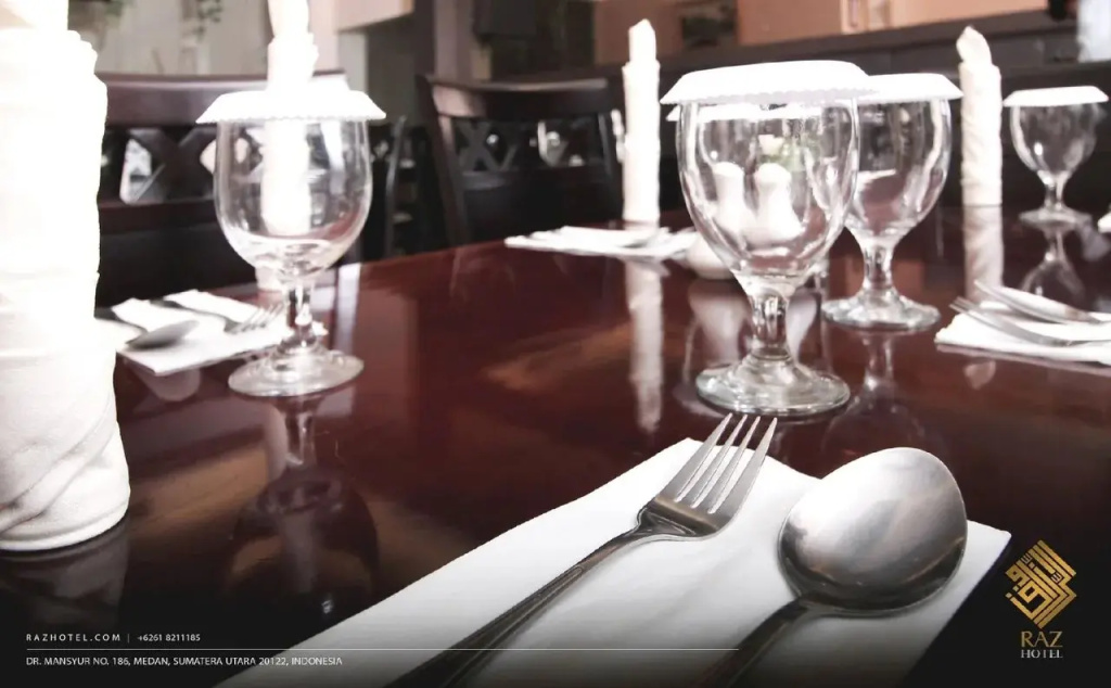 Food & Beverage