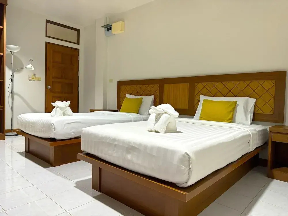 Standard Double room (twin beds)