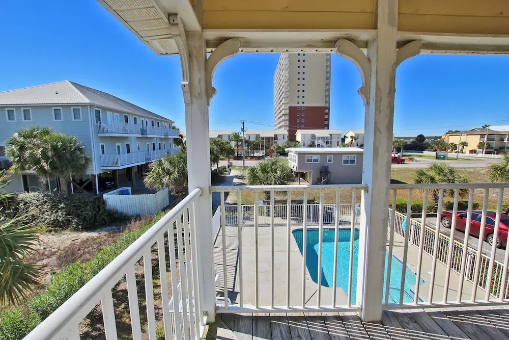 Four Cs 205 By Youngs Suncoast