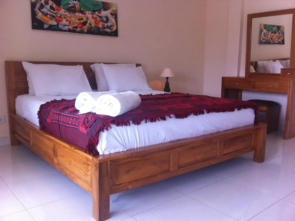 Deluxe Double room (full double bed)