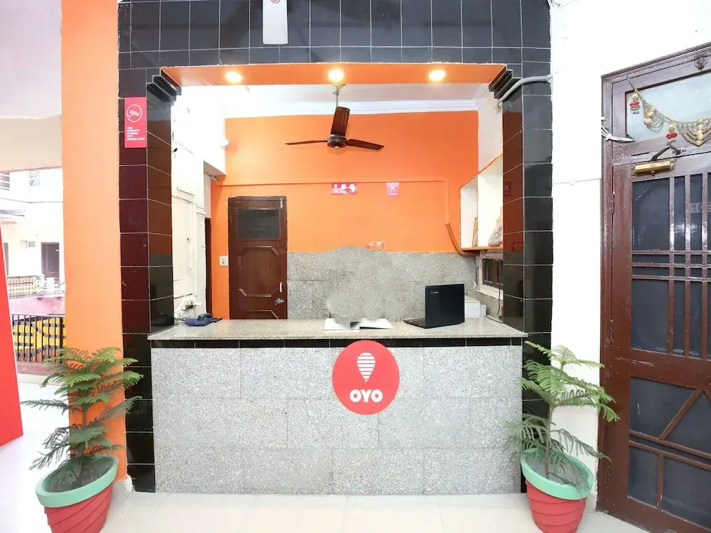 OYO 11073 Amar Guest House